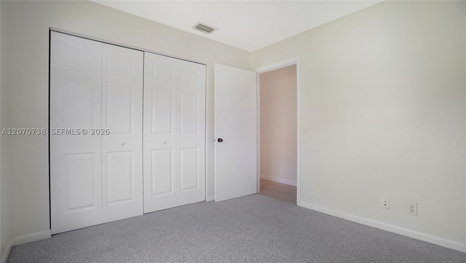 A12070738 Property Photo 41