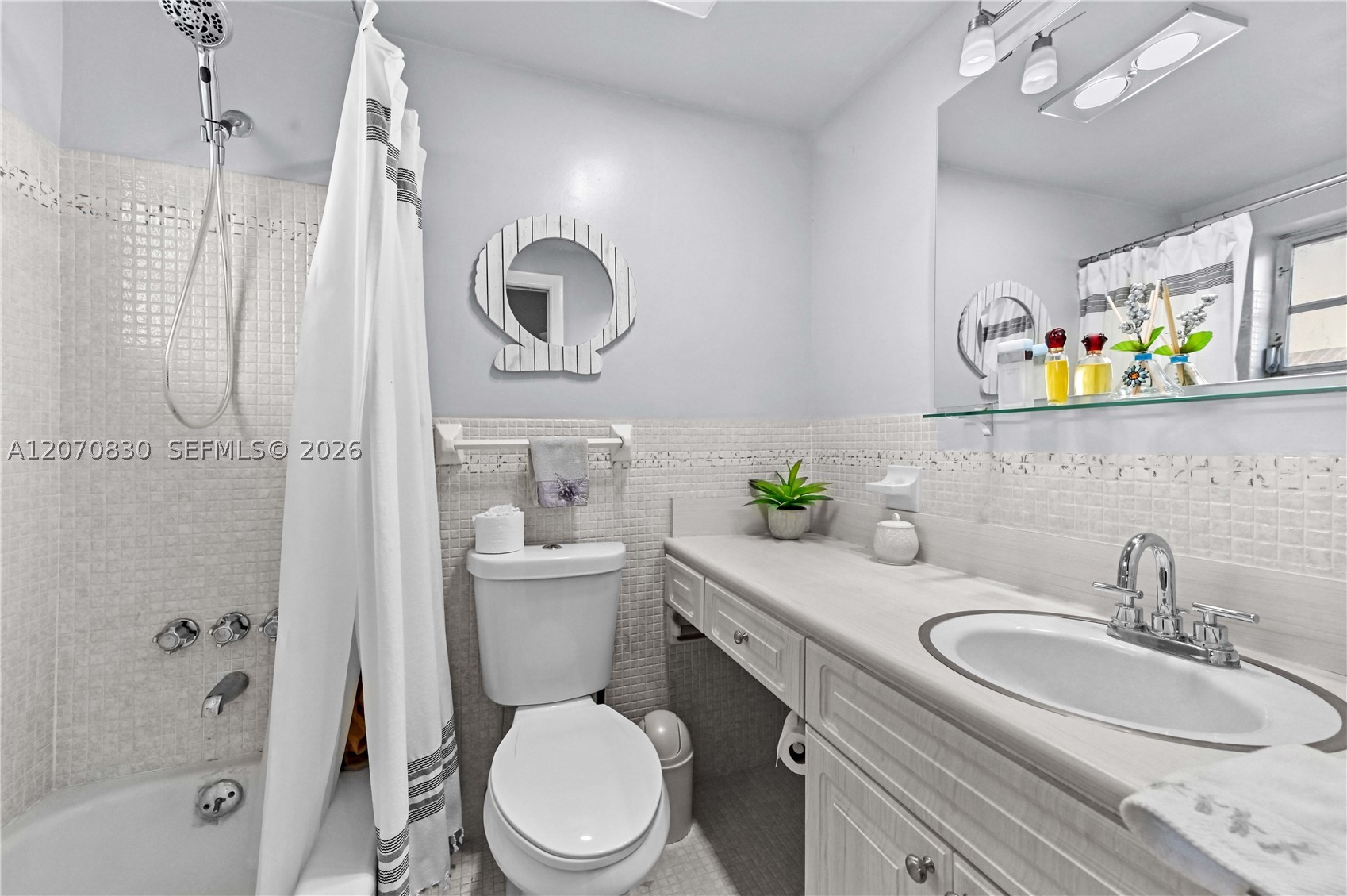 200 Ne 12th Ave 3a Property Photo 19