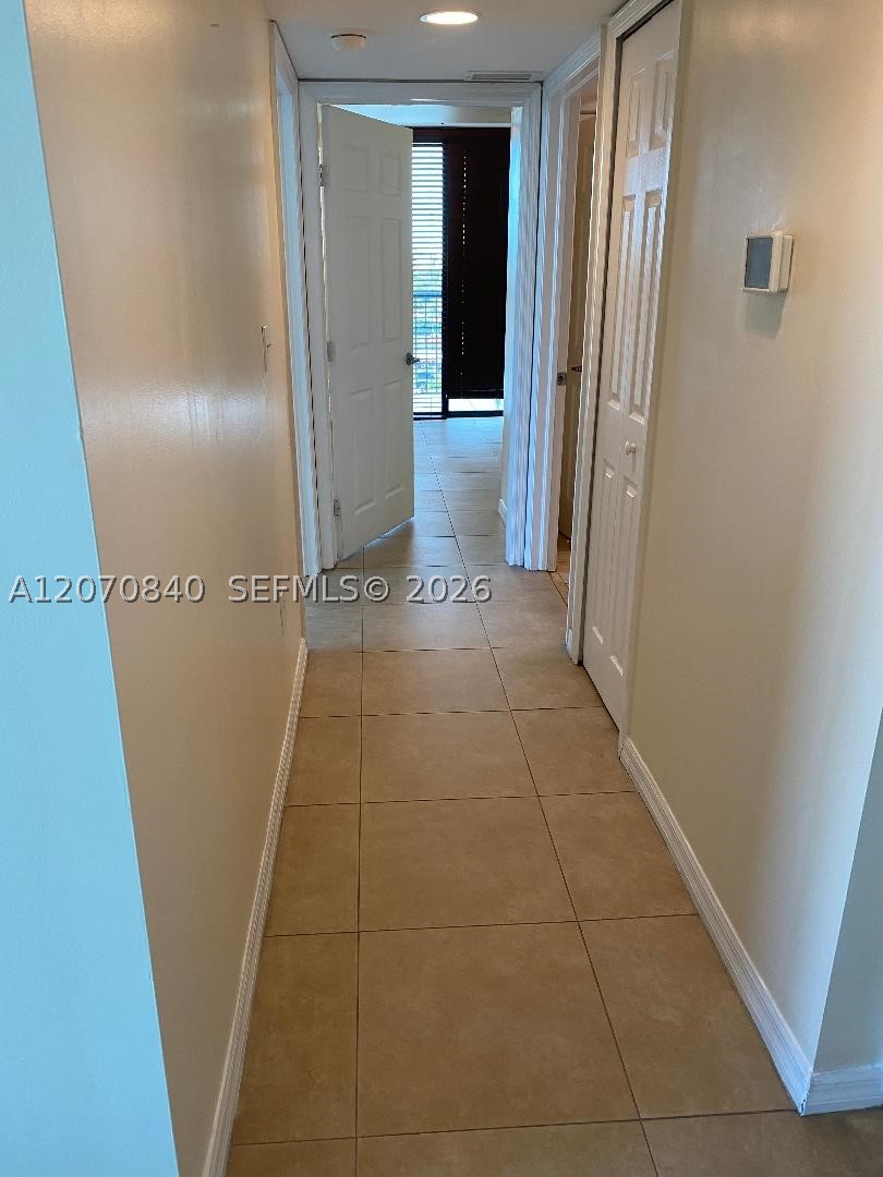 1690 Sw 27th Ave 610 Property Photo 10