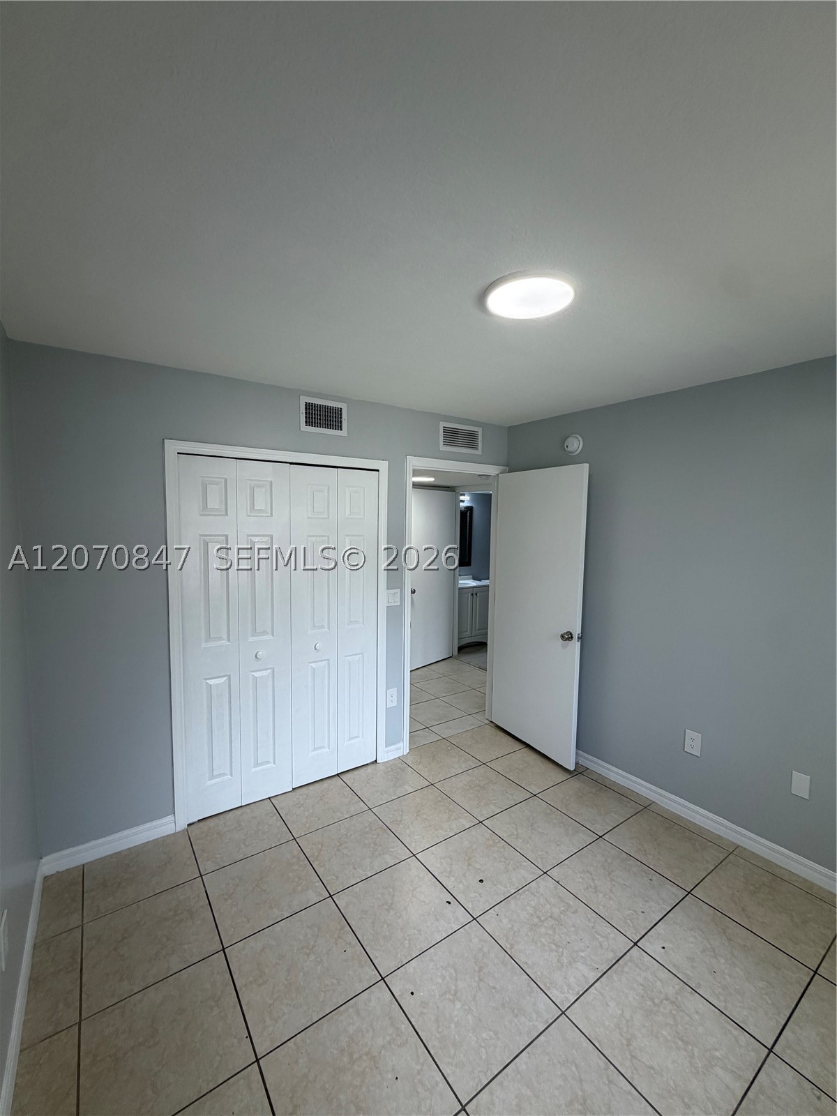 1261 Se 27th St 101 Property Photo 13