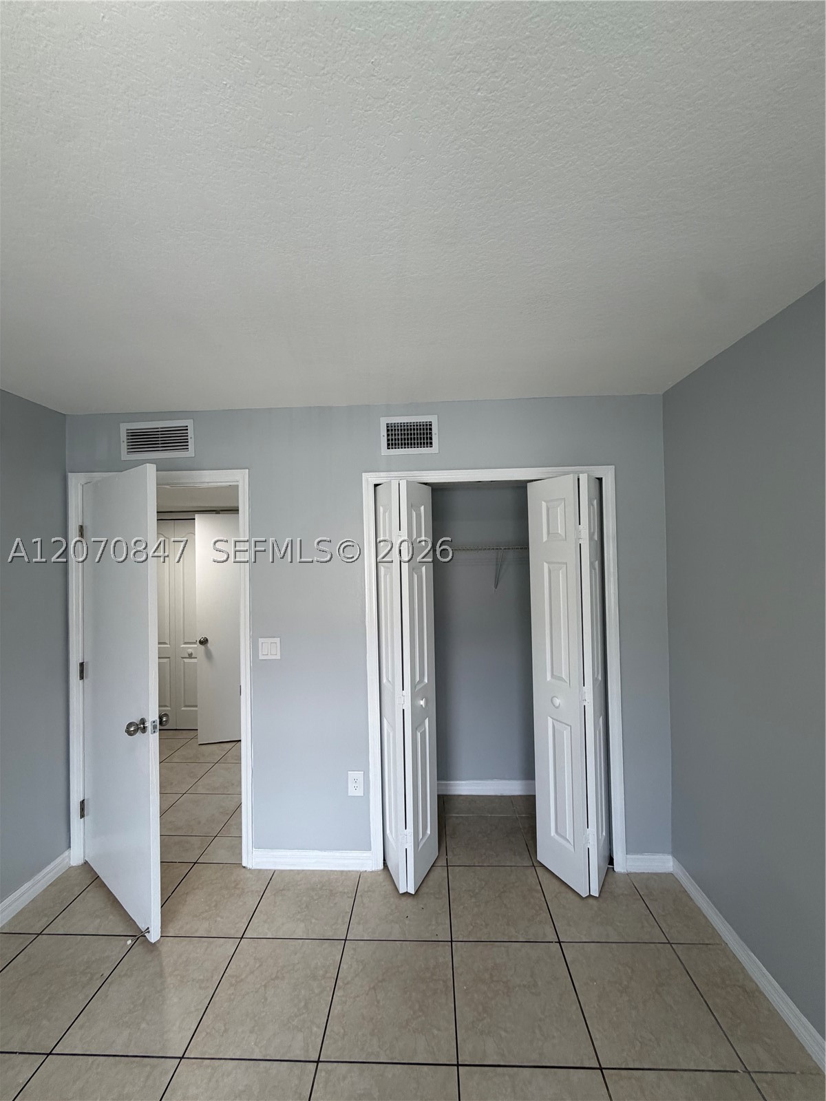 1261 Se 27th St 101 Property Photo 16