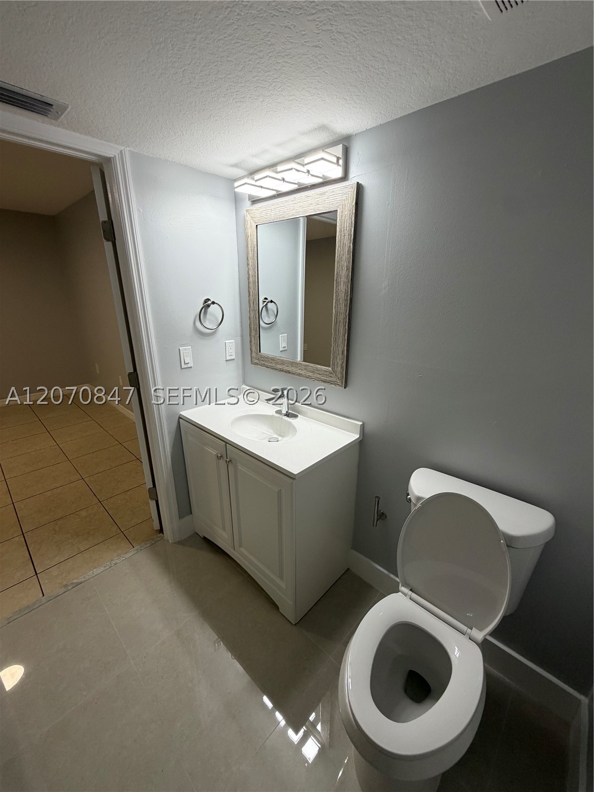 1261 Se 27th St 101 Property Photo 22