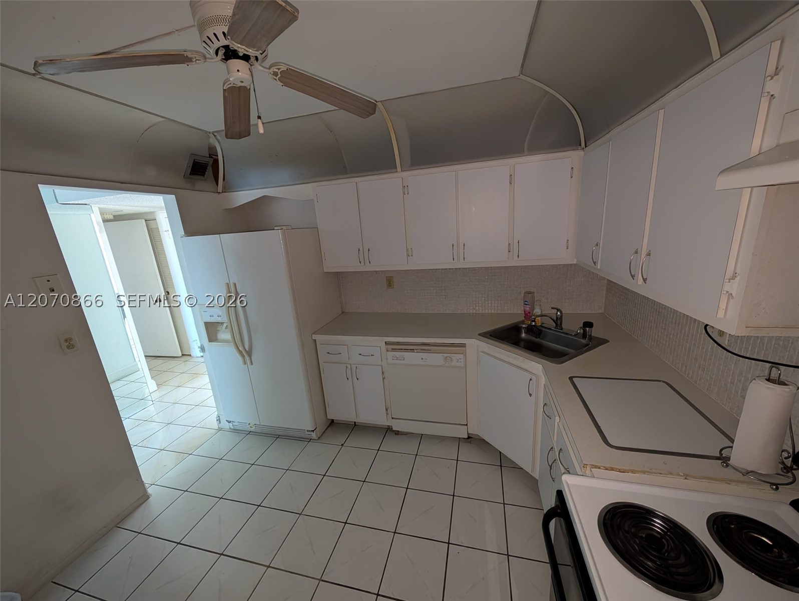 2780 Ne 183rd St 1903 Property Photo 9