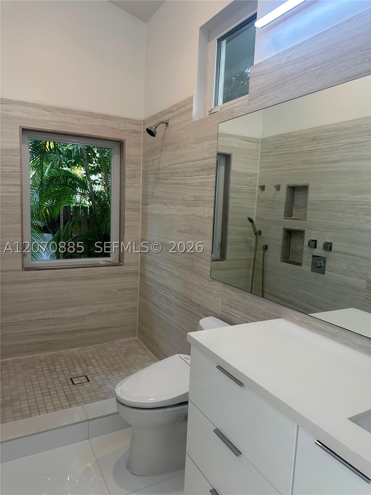 3865 Poinciana Ave Property Photo 14