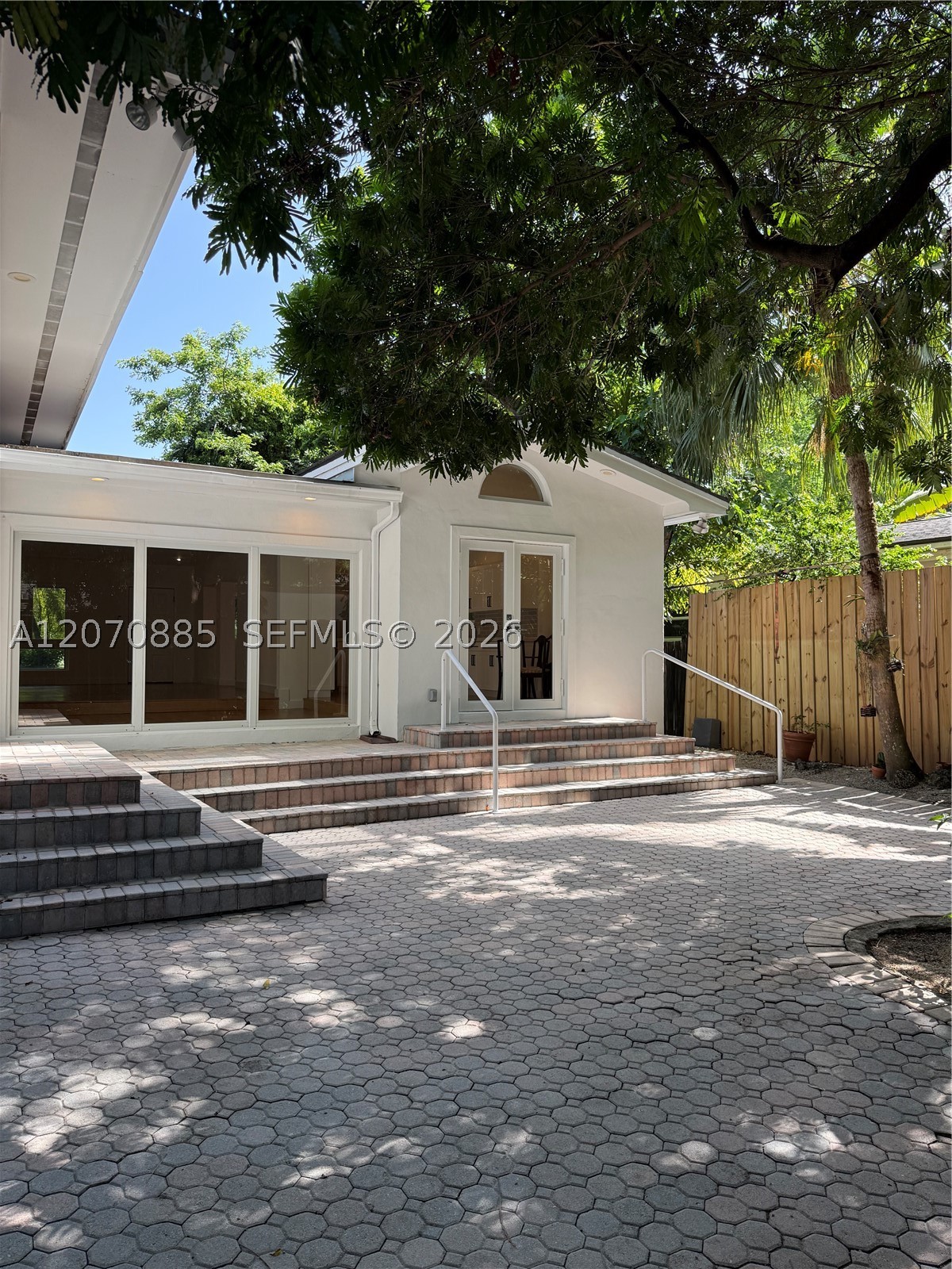 3865 Poinciana Ave Property Photo 20
