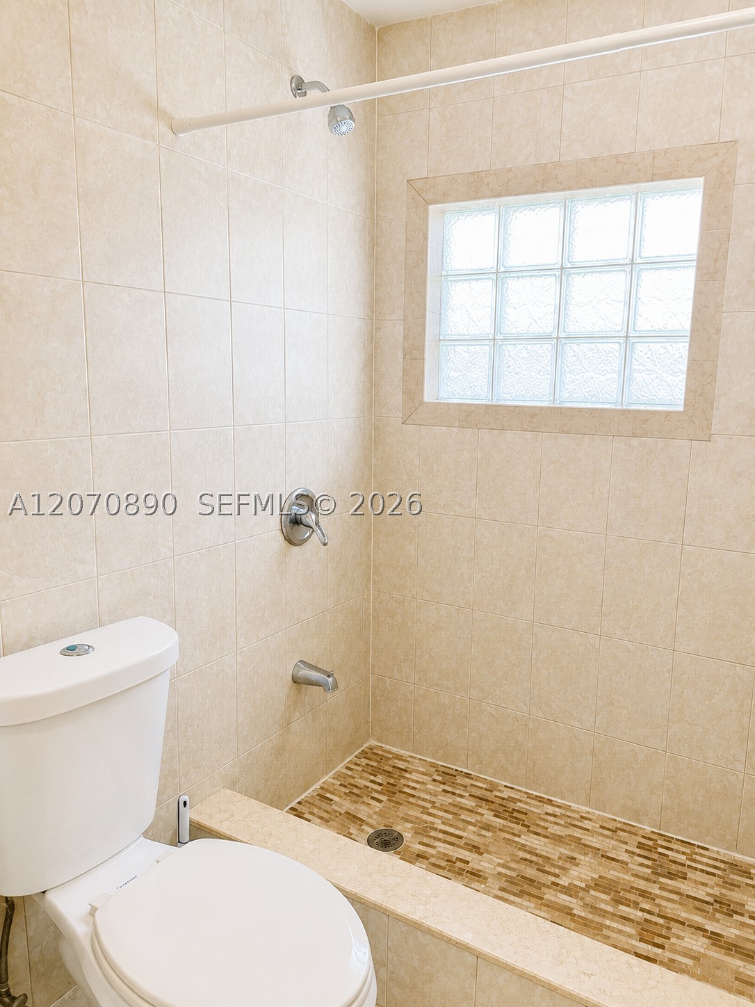325 Ne 108th St 1 Property Photo 9