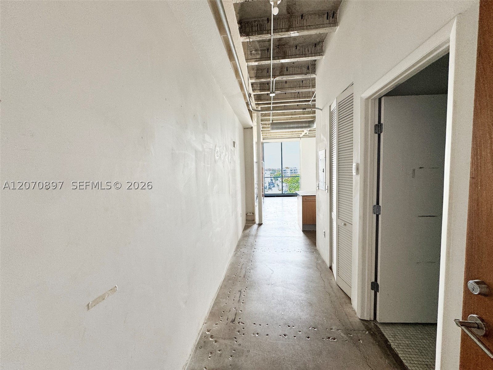 8101 Biscayne Blvd R-411 Property Photo 4