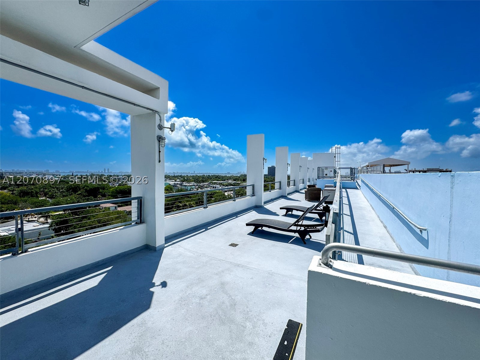 8101 Biscayne Blvd R-411 Property Photo 8
