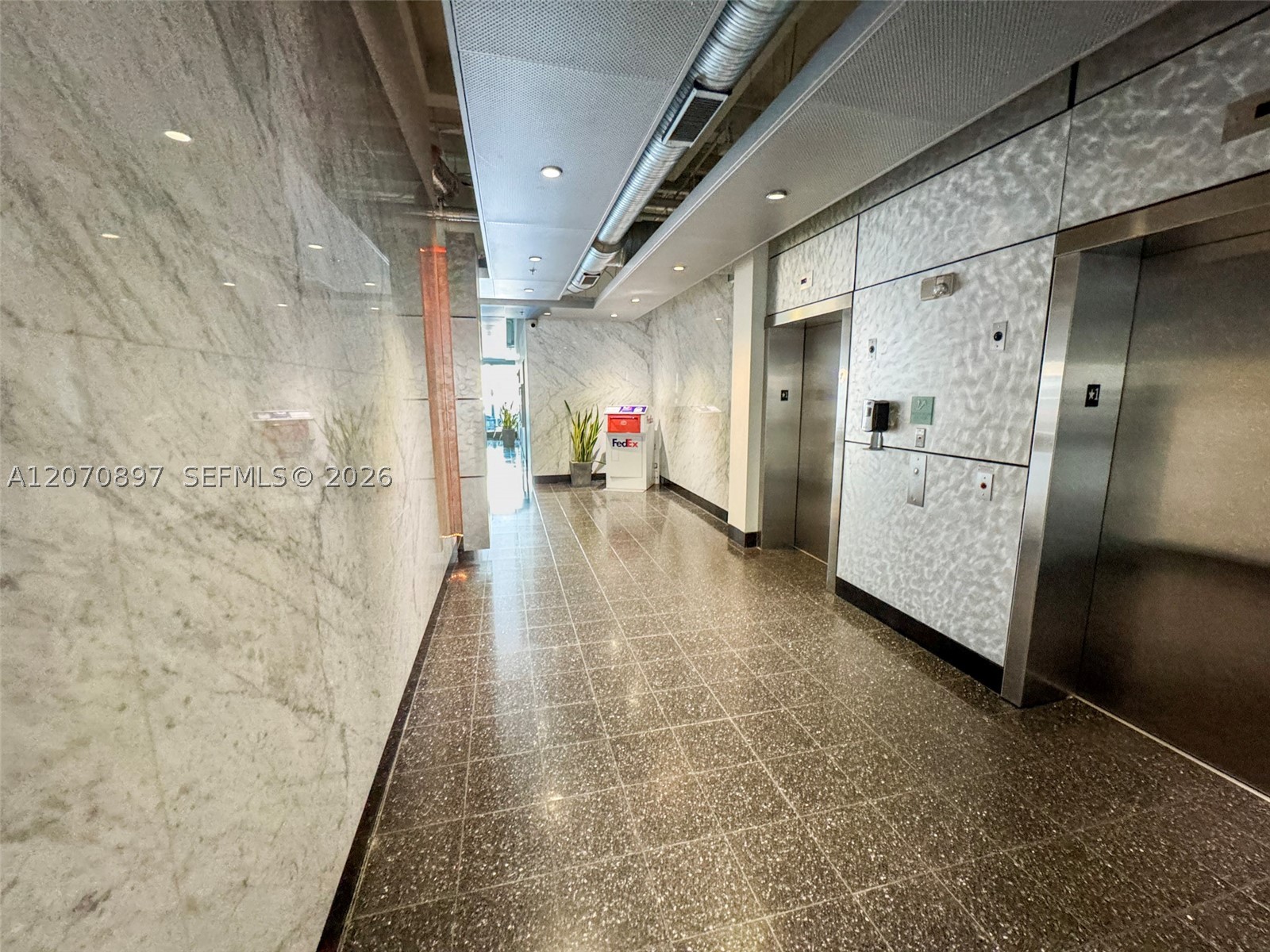 8101 Biscayne Blvd R-411 Property Photo 15