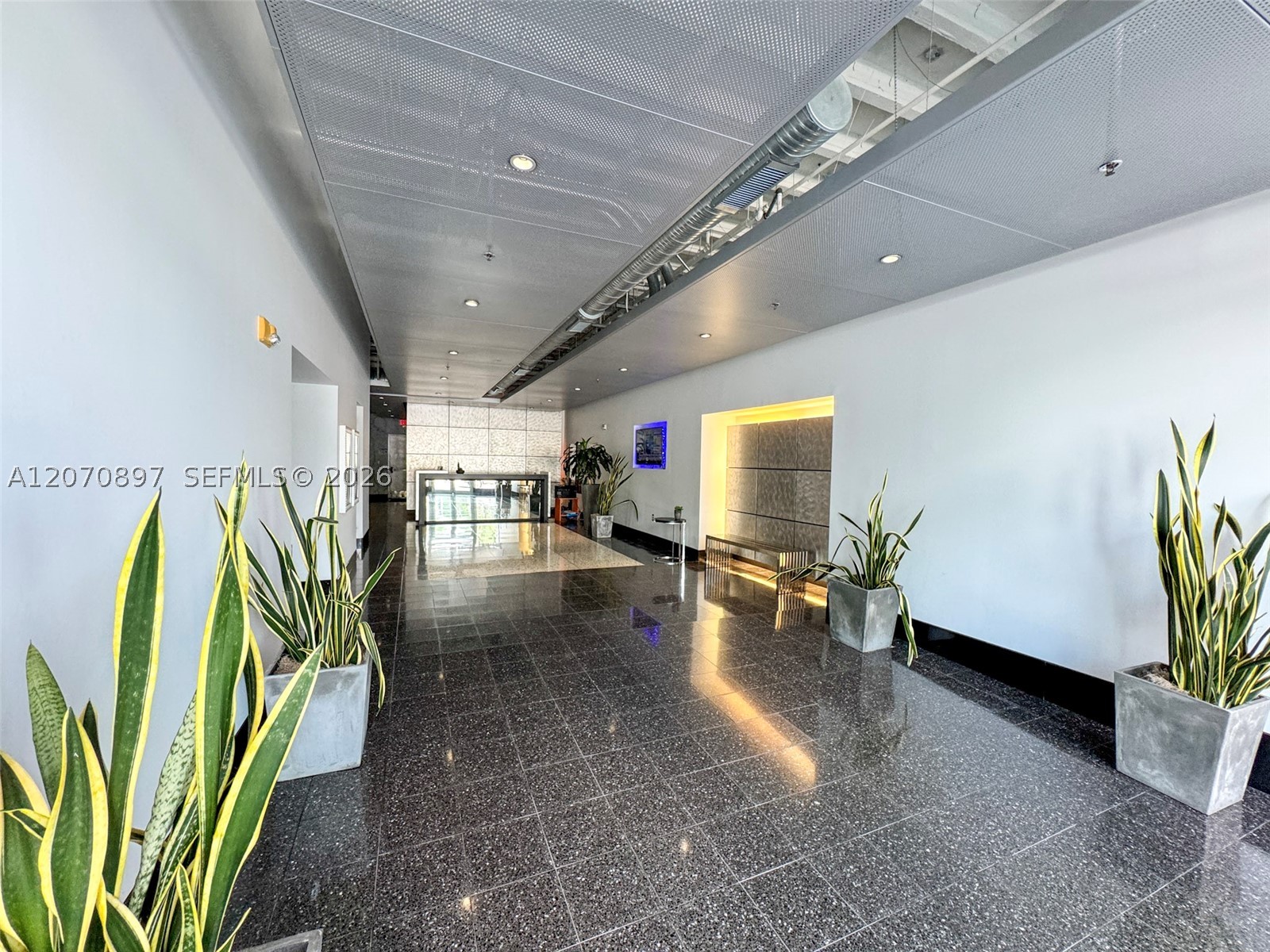 8101 Biscayne Blvd R-411 Property Photo 16