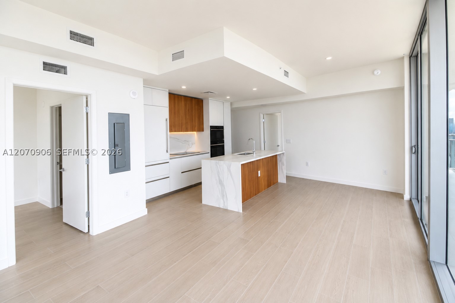 1400 Biscayne Blvd 3401 Property Photo 10