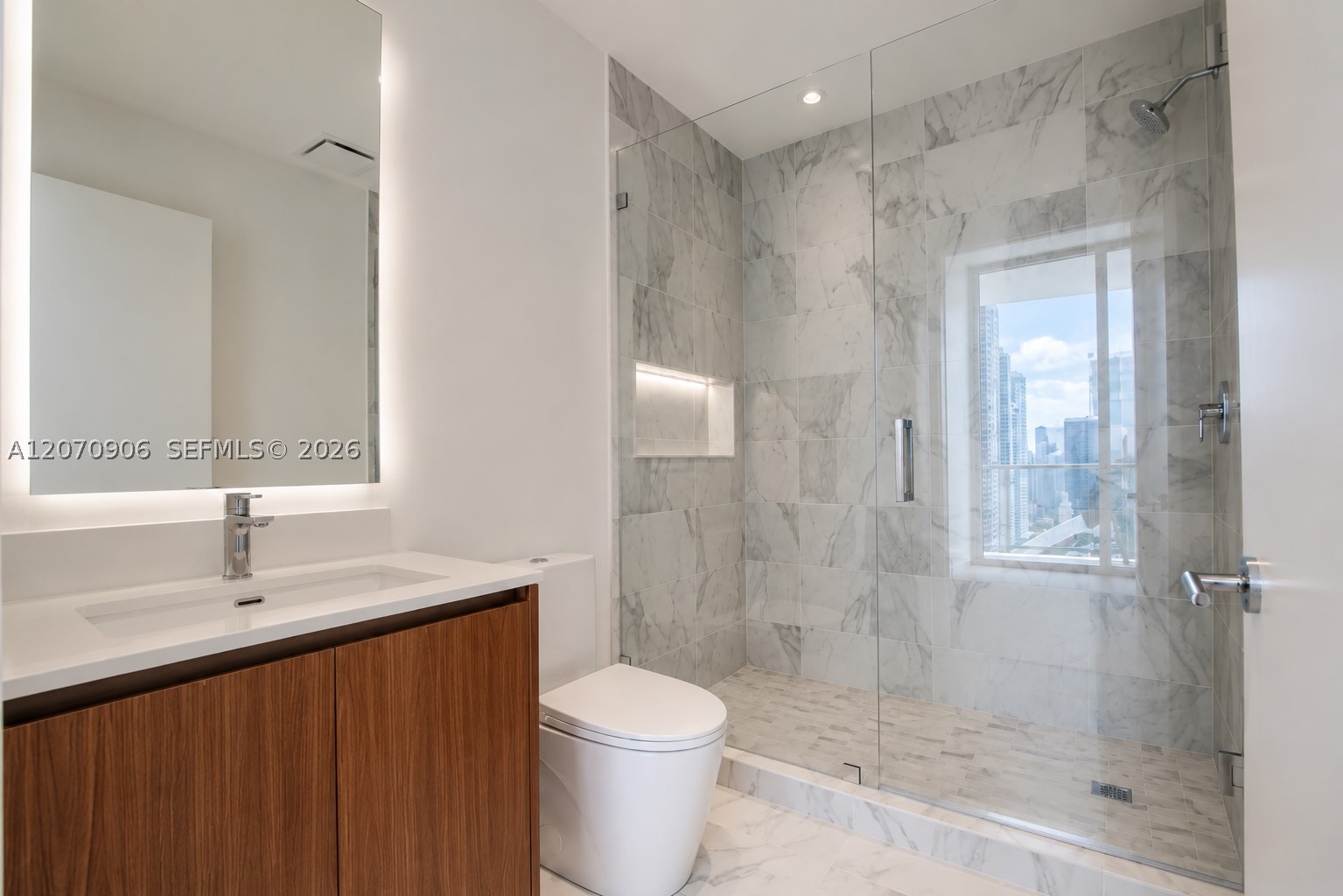 1400 Biscayne Blvd 3401 Property Photo 18