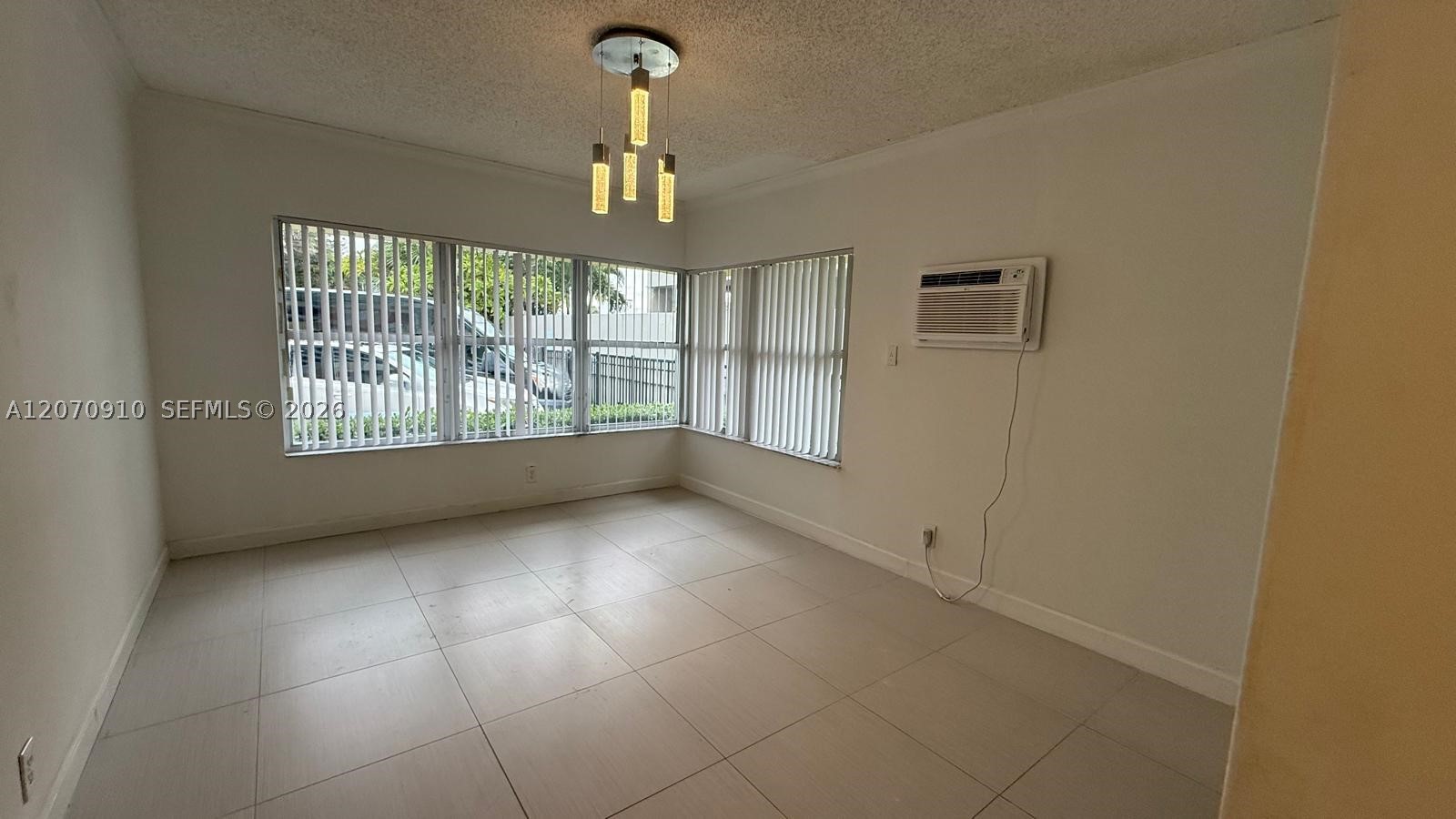 9241 Collins 1 Property Photo 4