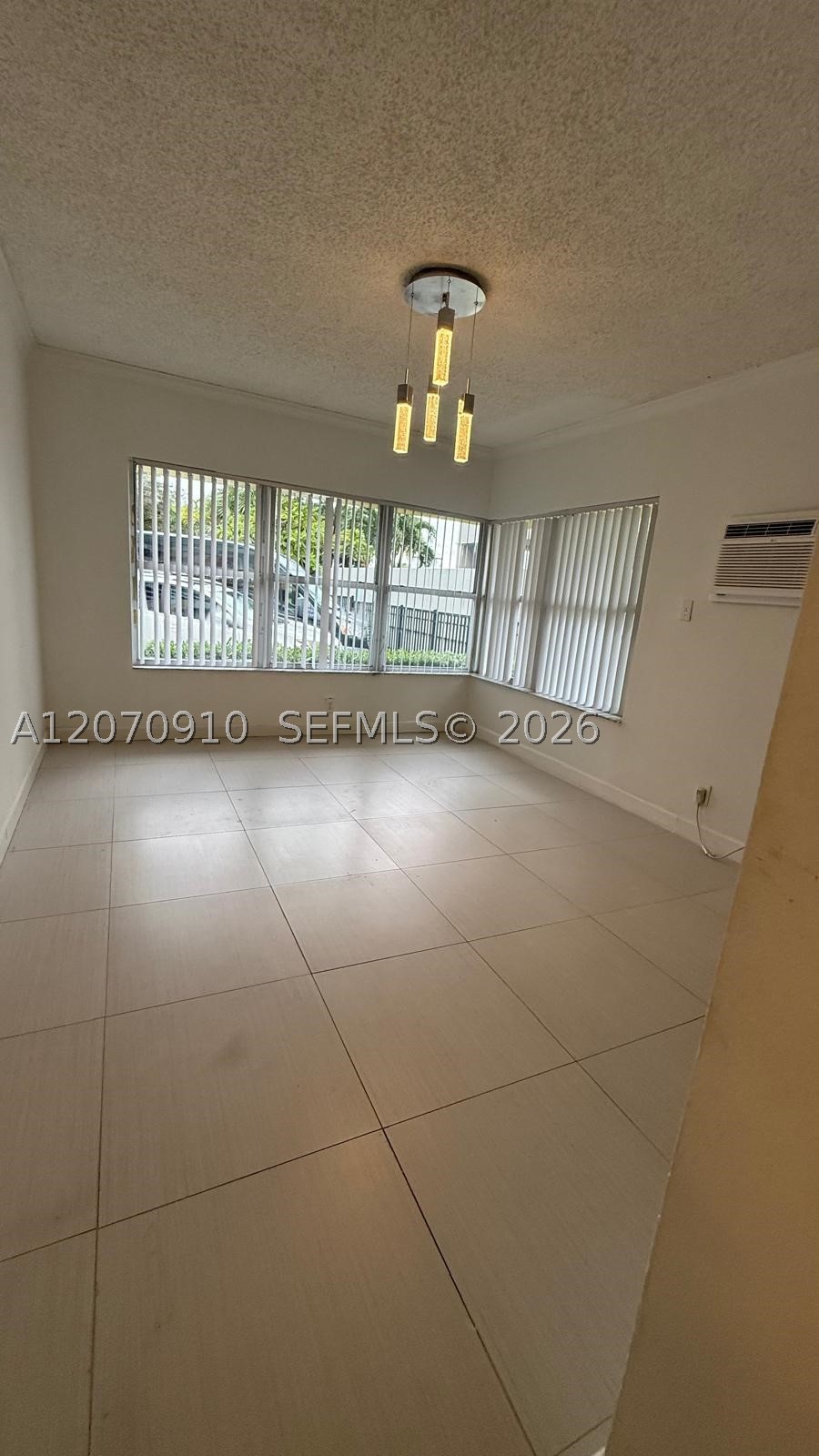 9241 Collins 1 Property Photo 5
