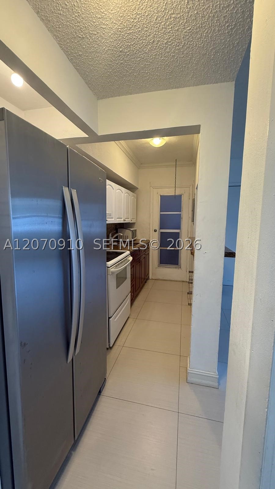 9241 Collins 1 Property Photo 13