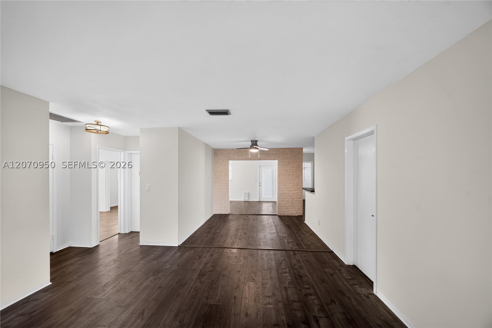 4300 Harrison St Property Photo 6