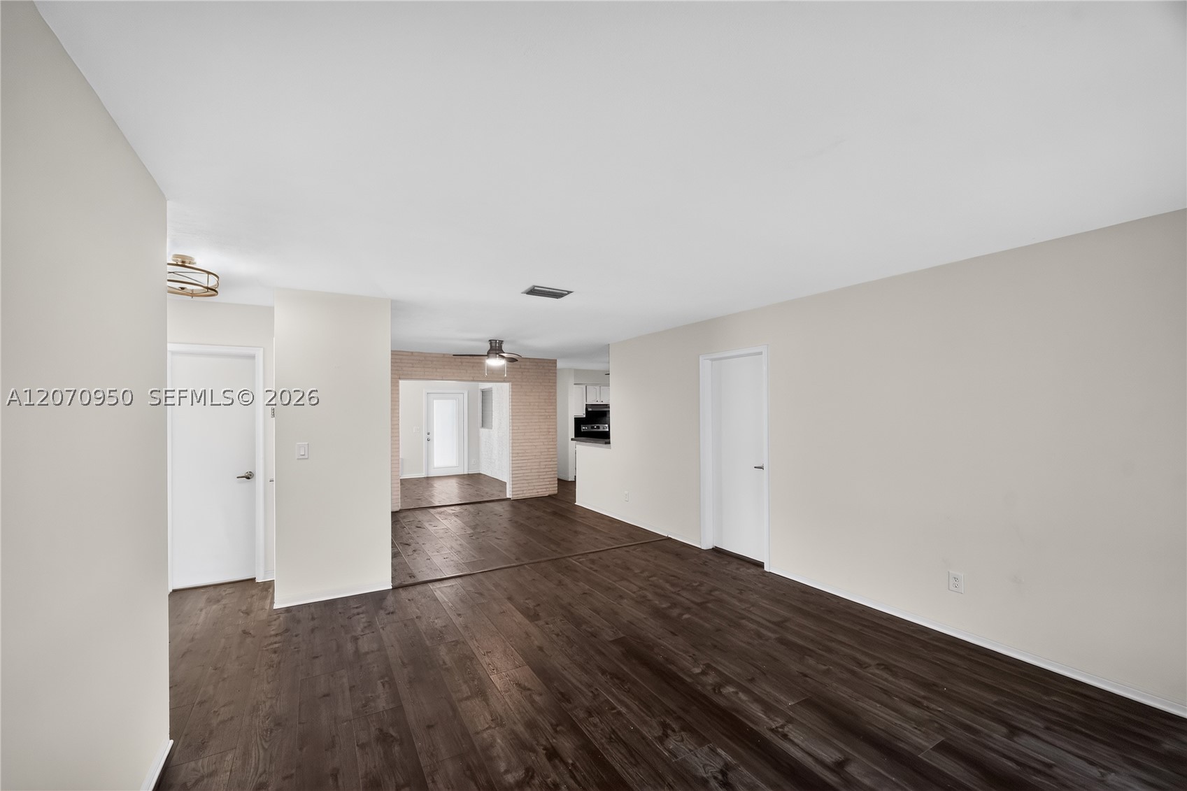 4300 Harrison St Property Photo 10