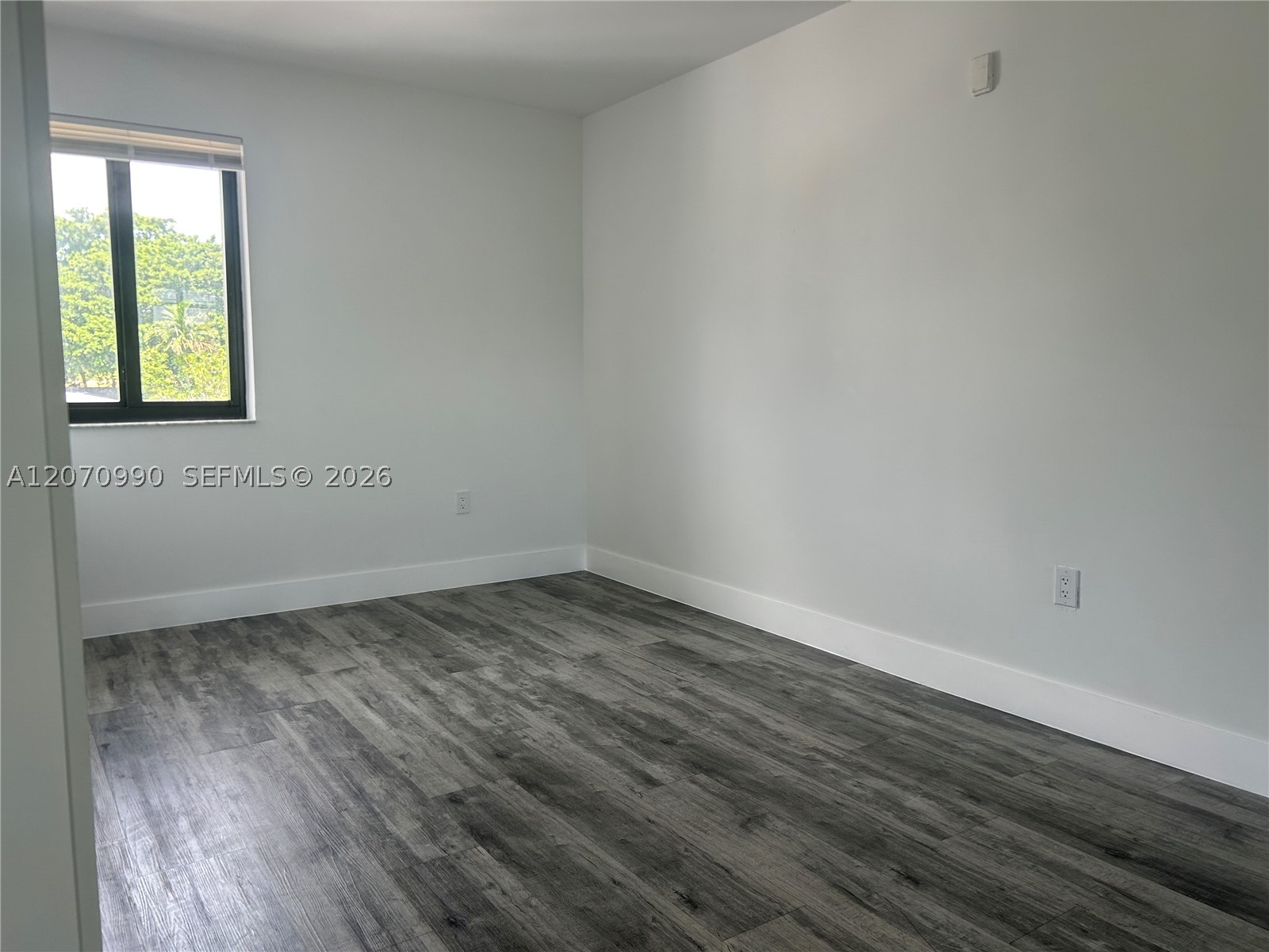 3417 Nw 22nd Ave 12 Property Photo 6