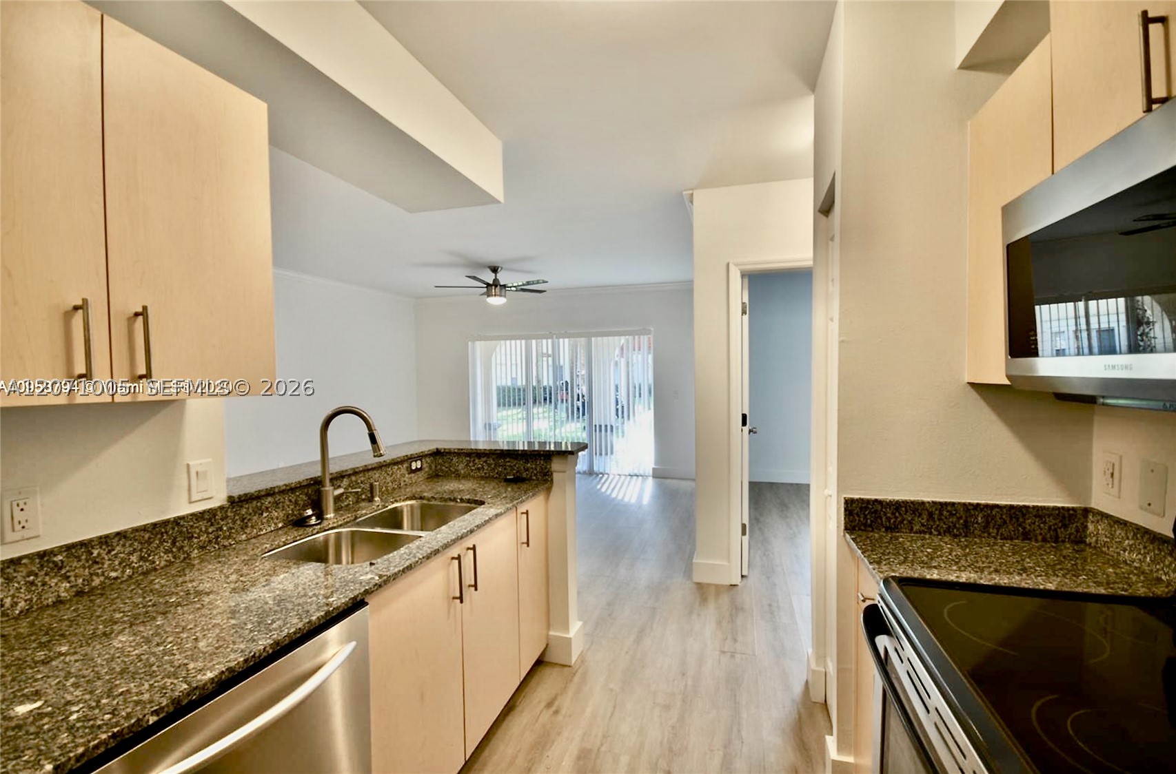 2474 Centergate Dr 103 Property Photo 2
