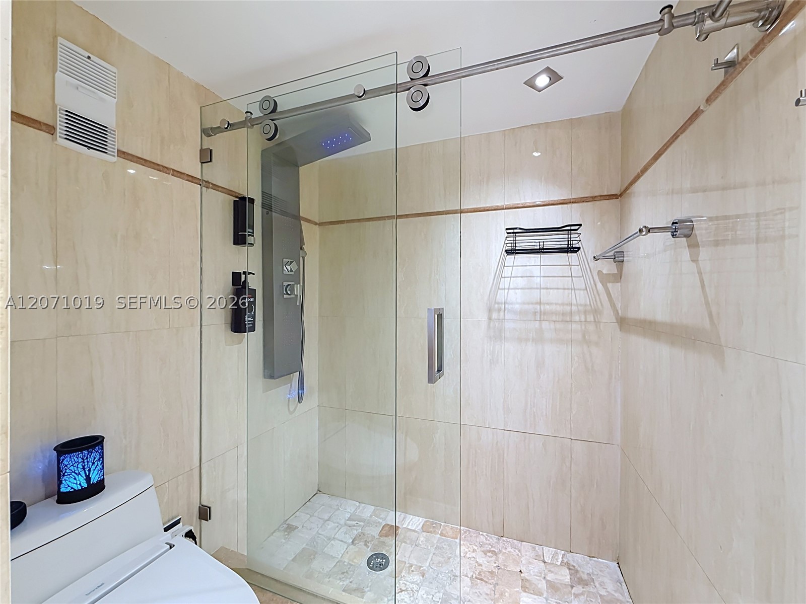 6900 Bay Dr 11g Property Photo 15