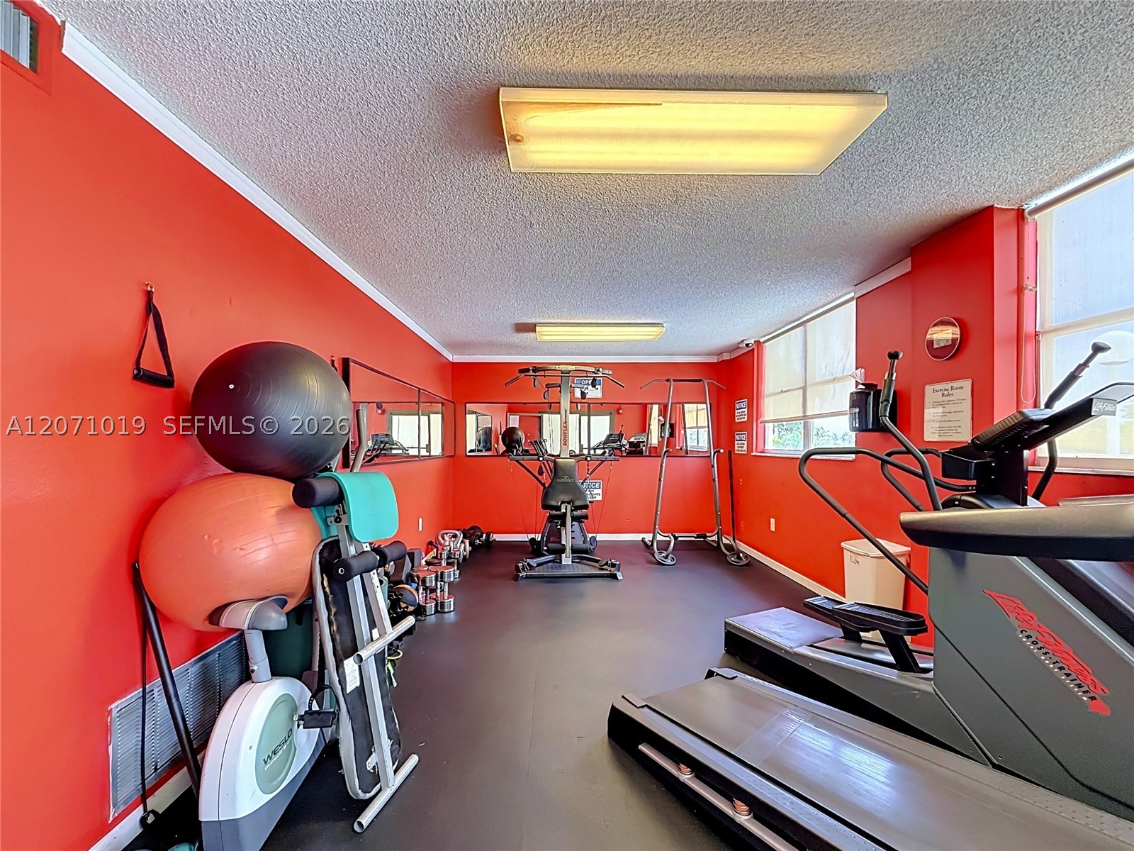 6900 Bay Dr 11g Property Photo 29