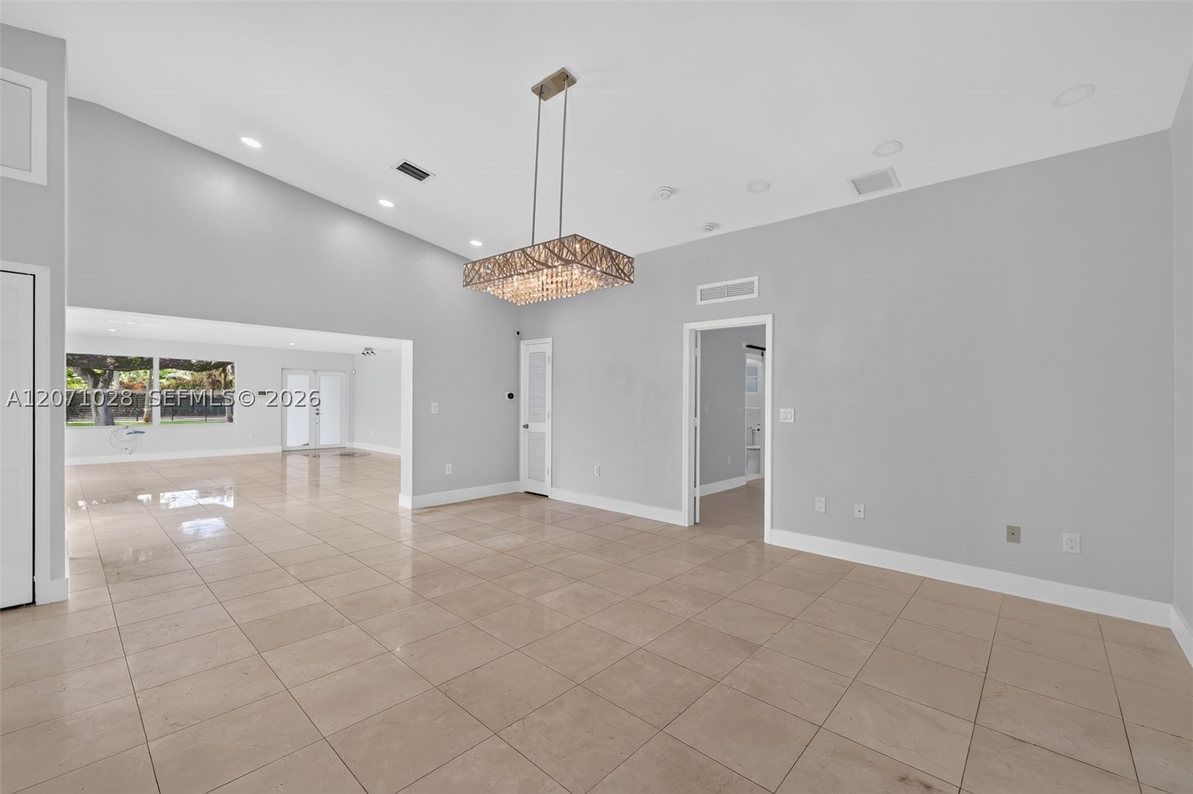 10890 Sw 95th St Property Photo 17