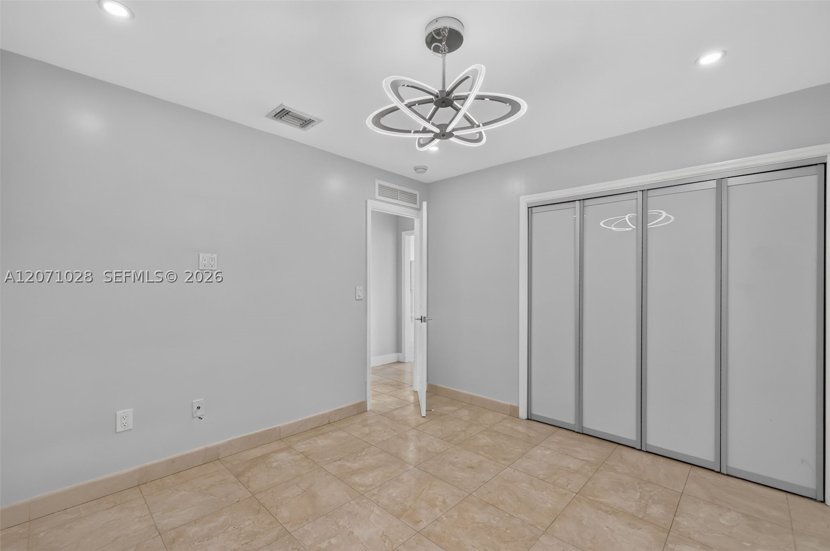 10890 Sw 95th St Property Photo 40