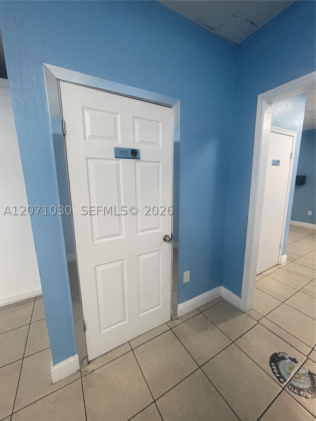 4226 W 16th Ave Property Photo 9