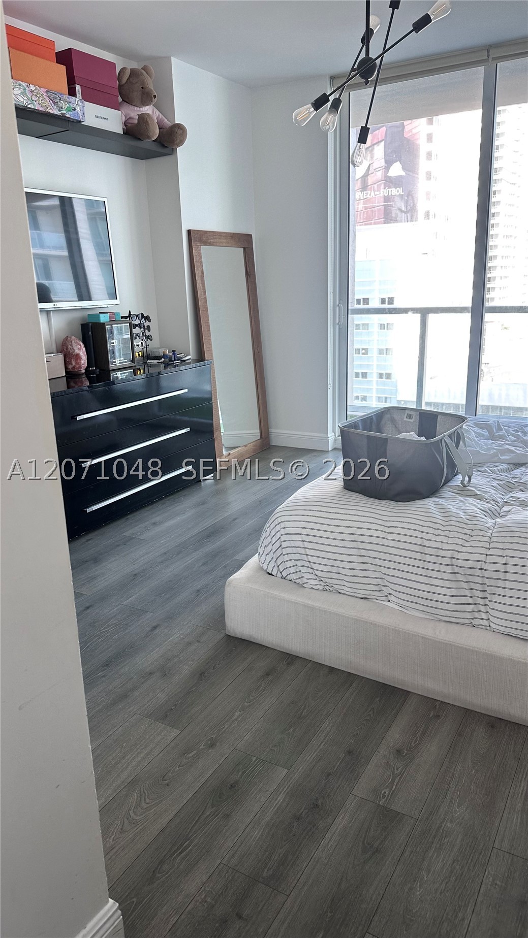 244 Biscayne Blvd 1707 Property Photo 8