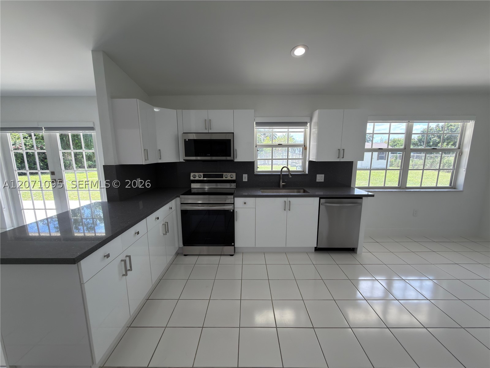 18870 Sw 294th Ter Property Photo 9
