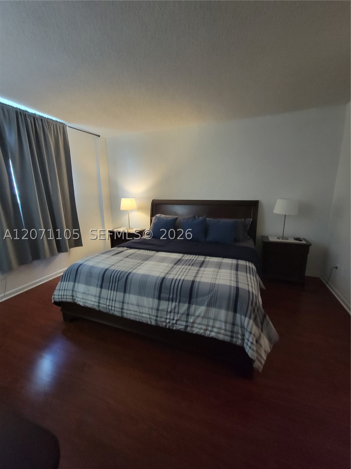 19380 Collins Ave 1207 Property Photo 7