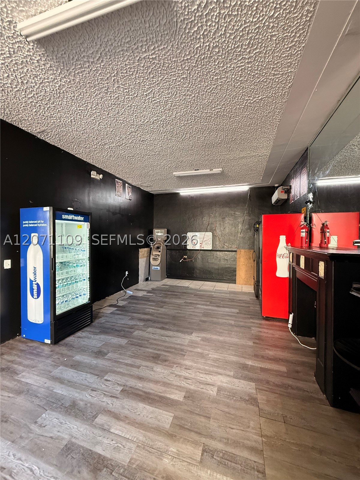 6300 Collins Ave Property Photo 3