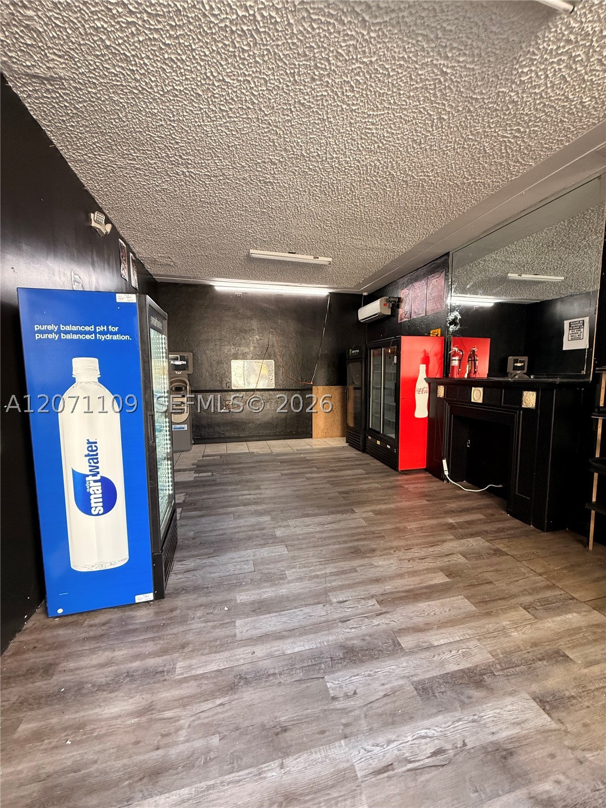 6300 Collins Ave Property Photo 4