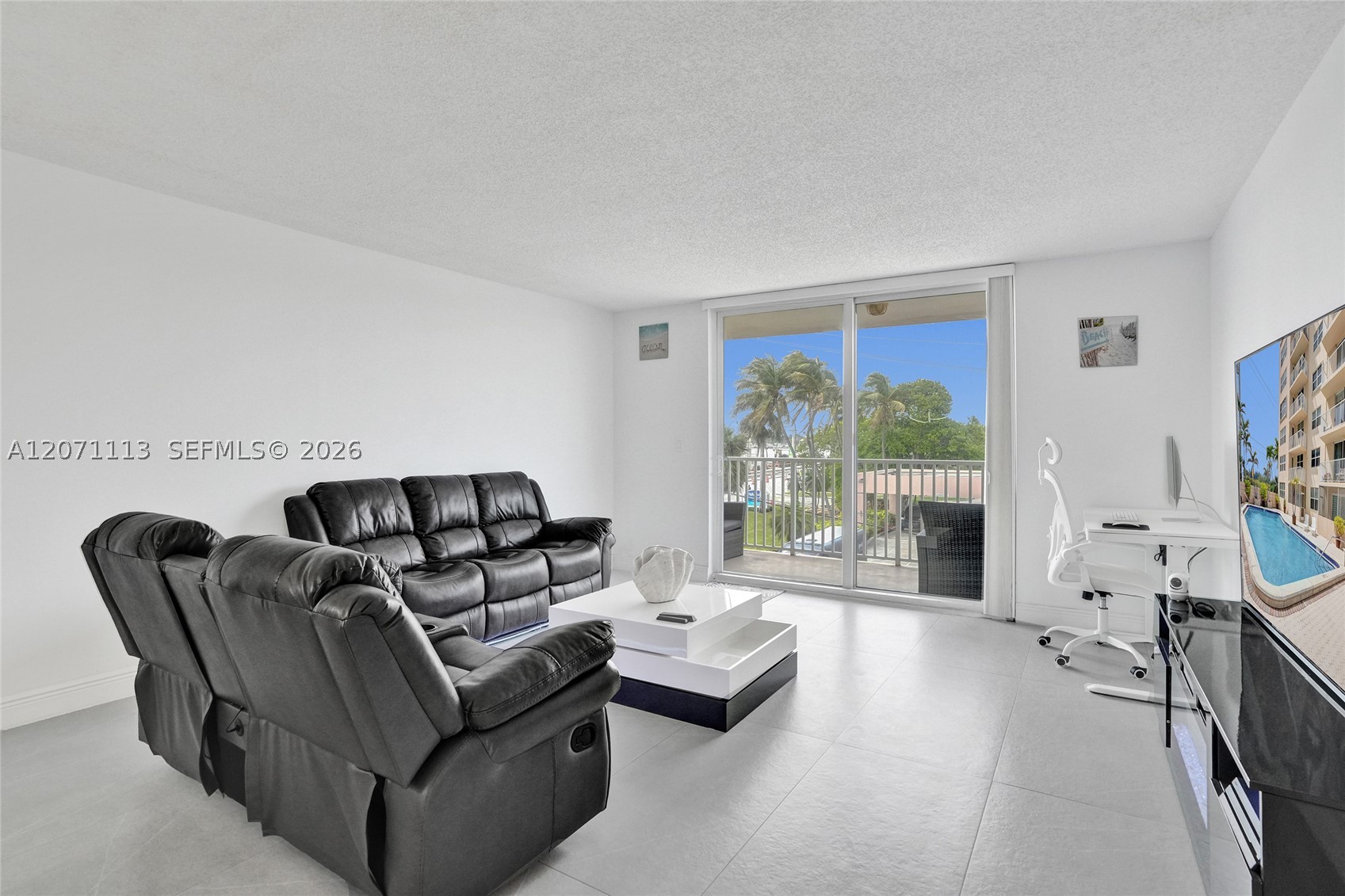 1401 S Ocean Dr 302 Property Photo 13