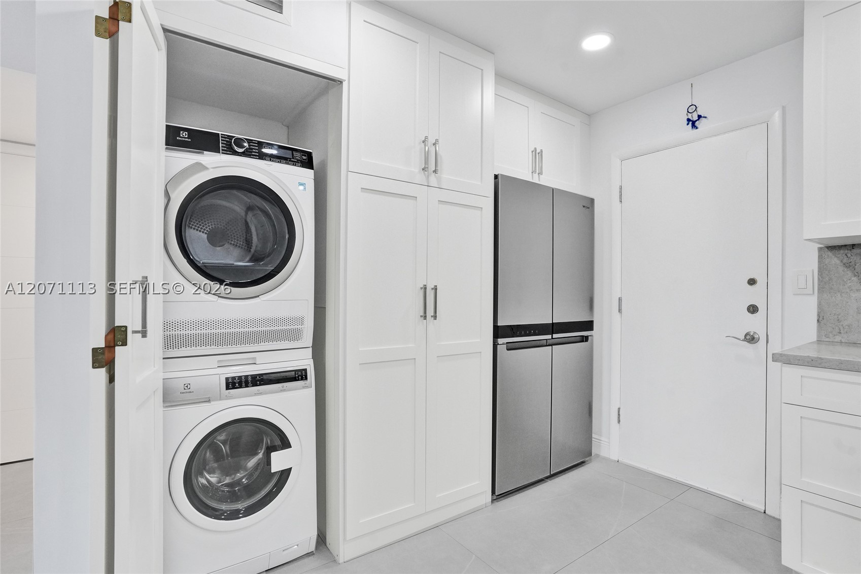 1401 S Ocean Dr 302 Property Photo 16