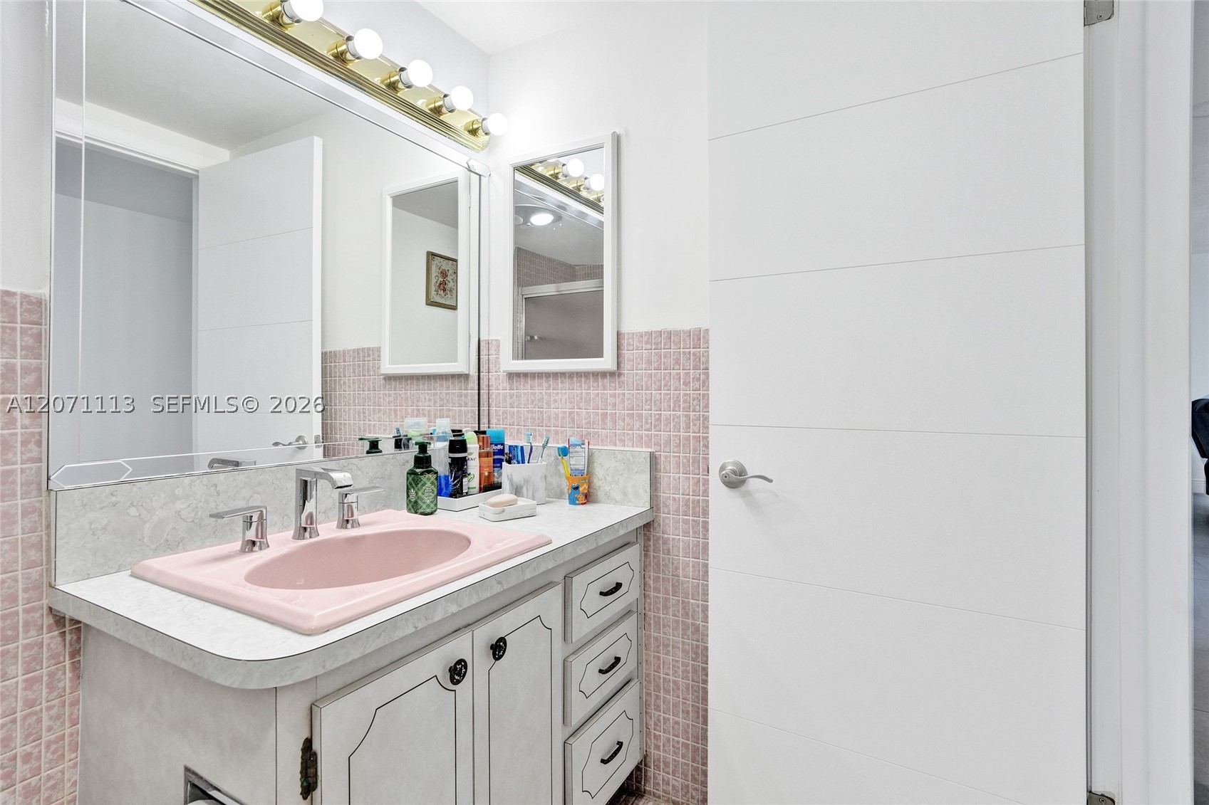 1401 S Ocean Dr 302 Property Photo 24