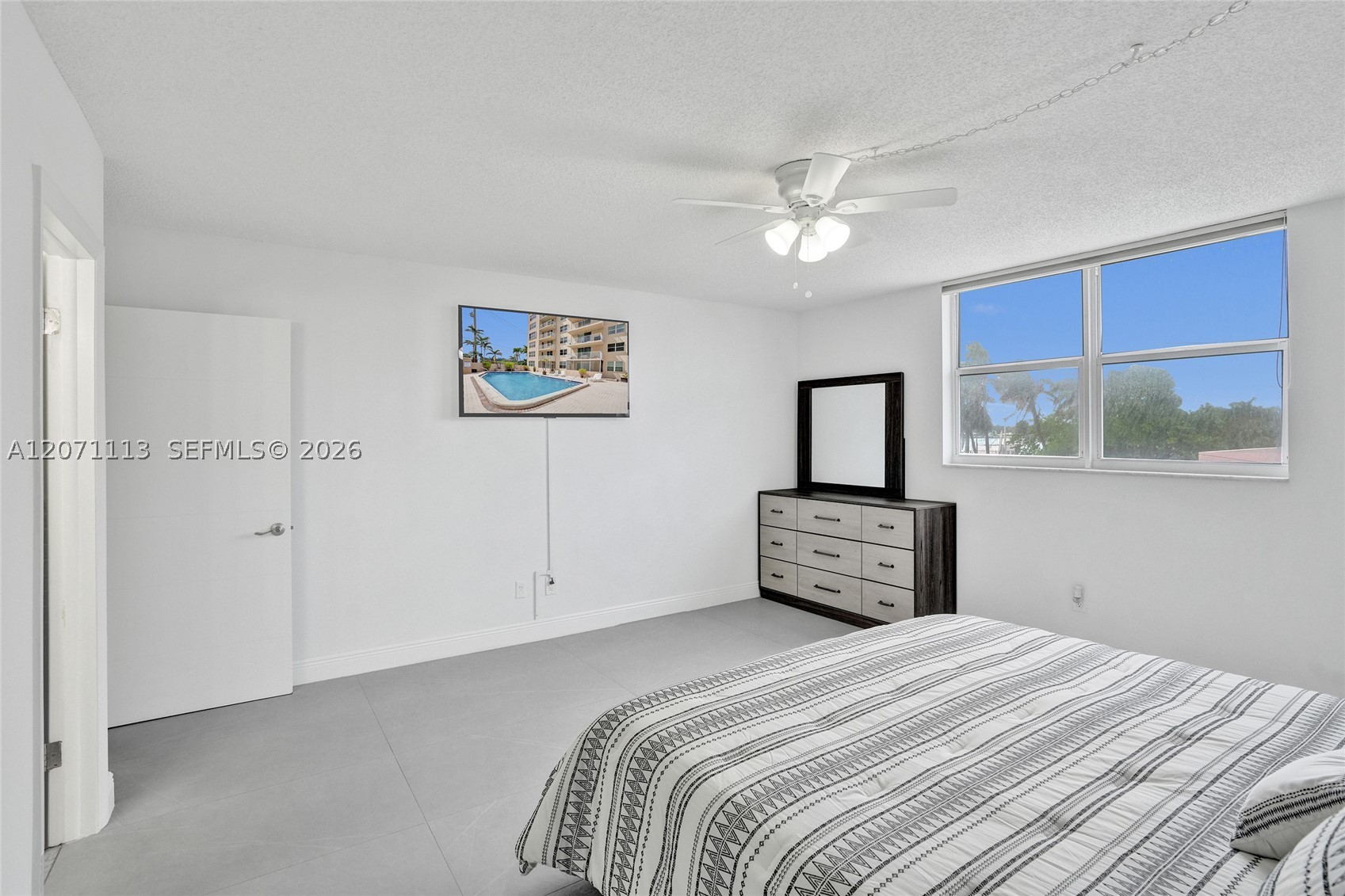 1401 S Ocean Dr 302 Property Photo 29