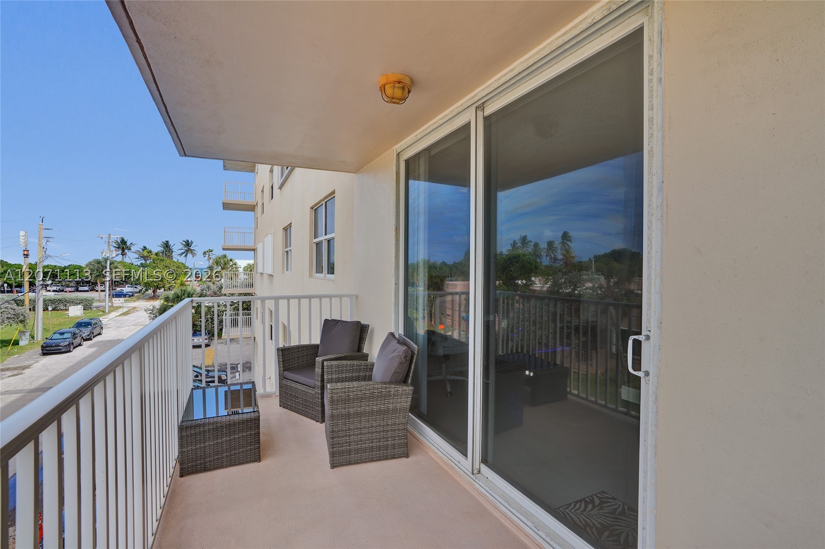 1401 S Ocean Dr 302 Property Photo 35