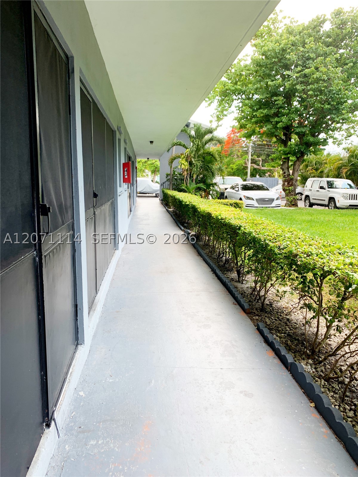 2612 Johnson St 4 Property Photo 13