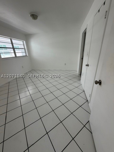 2001 Bay Dr 301 Property Photo 4