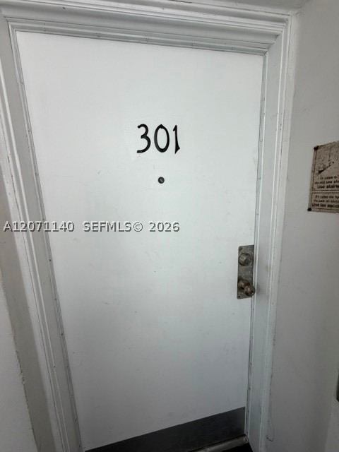 2001 Bay Dr 301 Property Photo 9