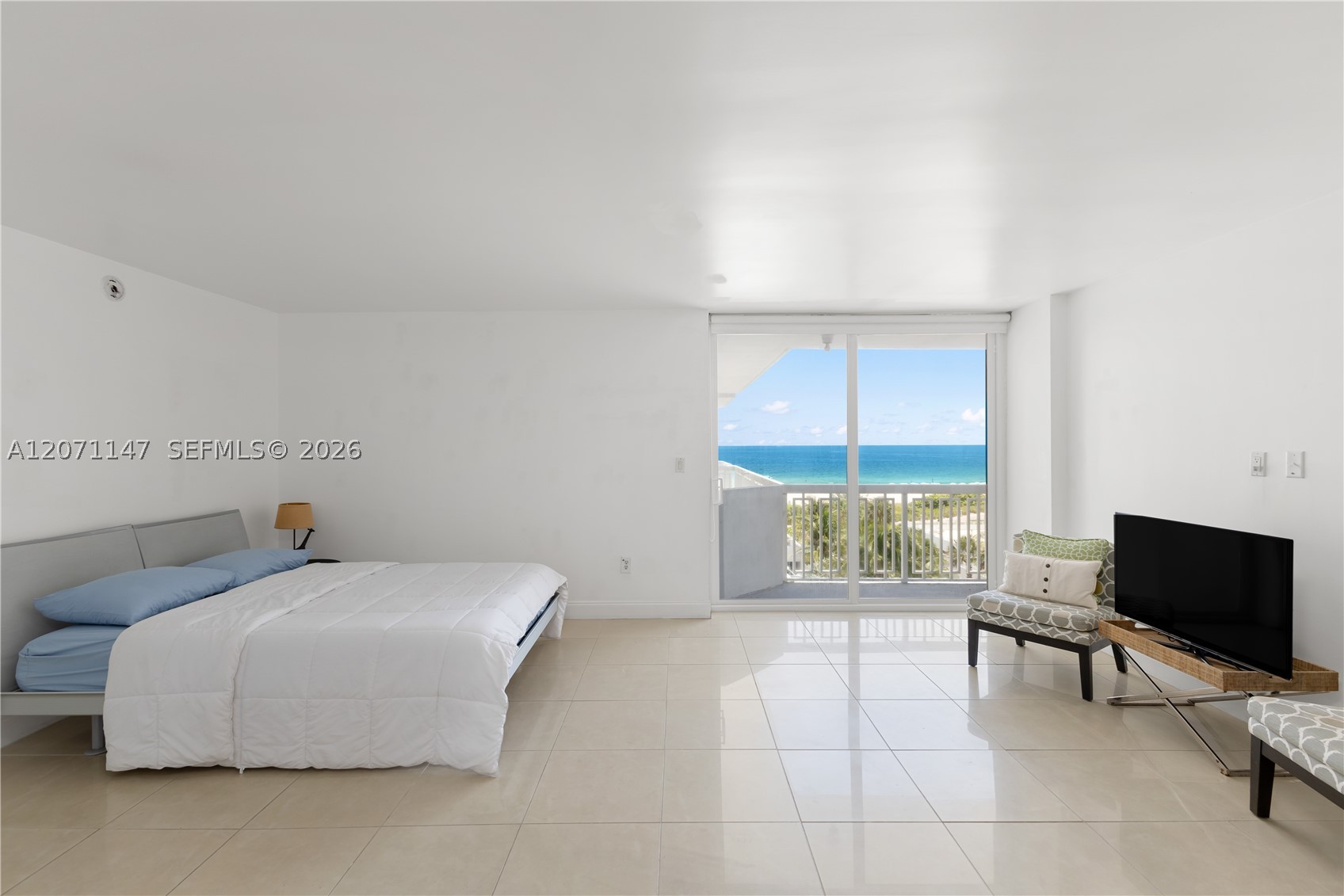 401 Ocean Dr 607 Property Photo 5