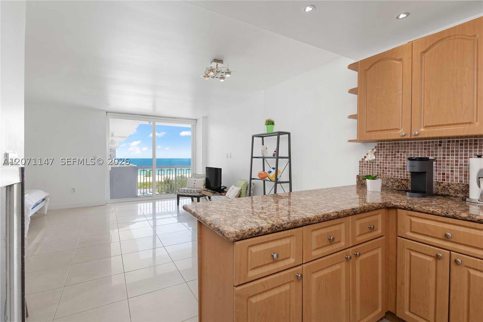 401 Ocean Dr 607 Property Photo 11
