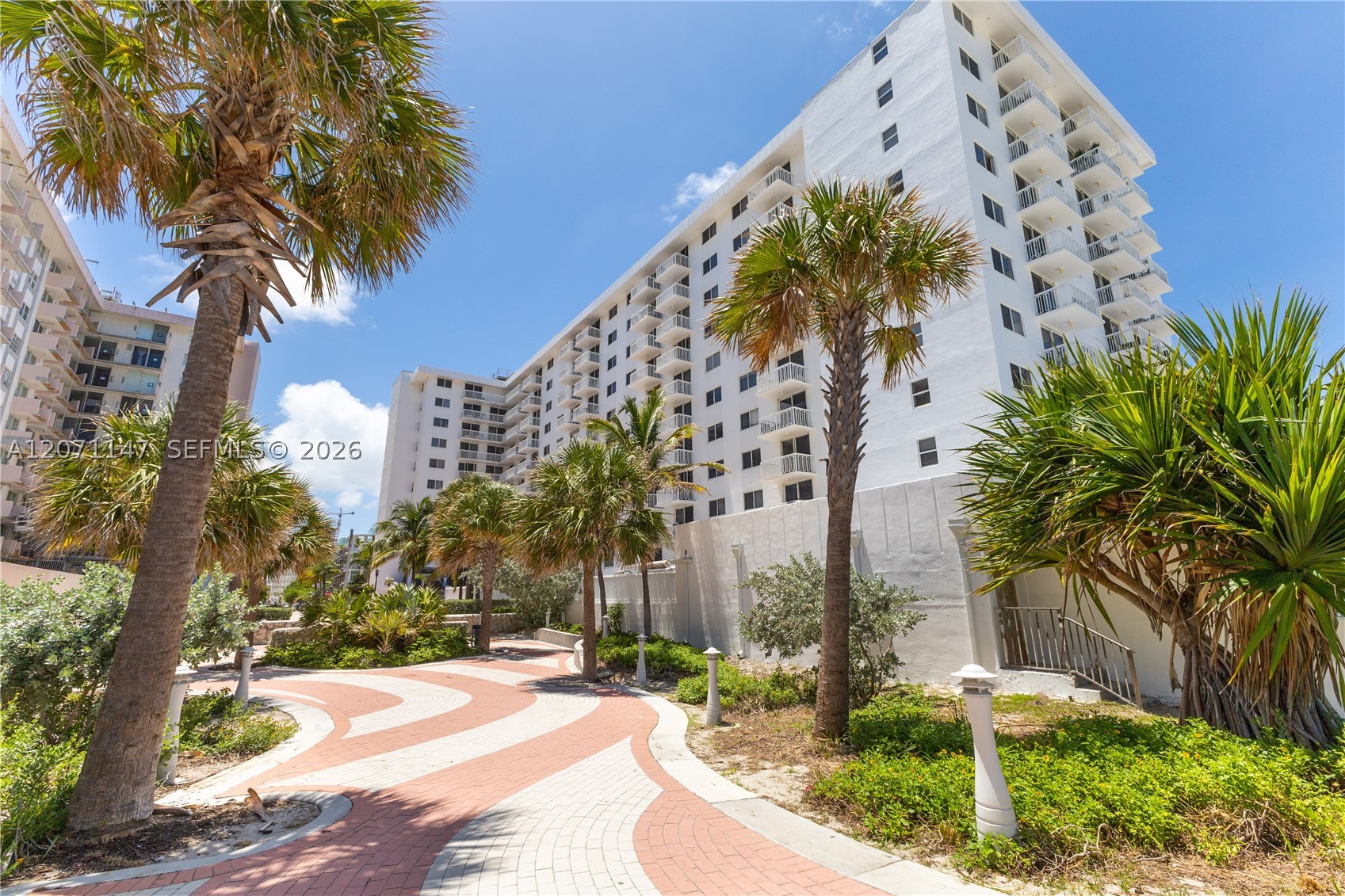 401 Ocean Dr 607 Property Photo 33