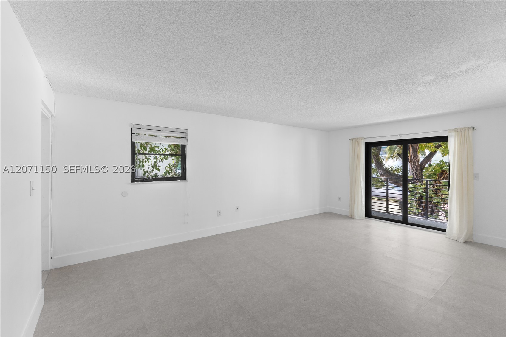 1225 West Ave 201 Property Photo 3