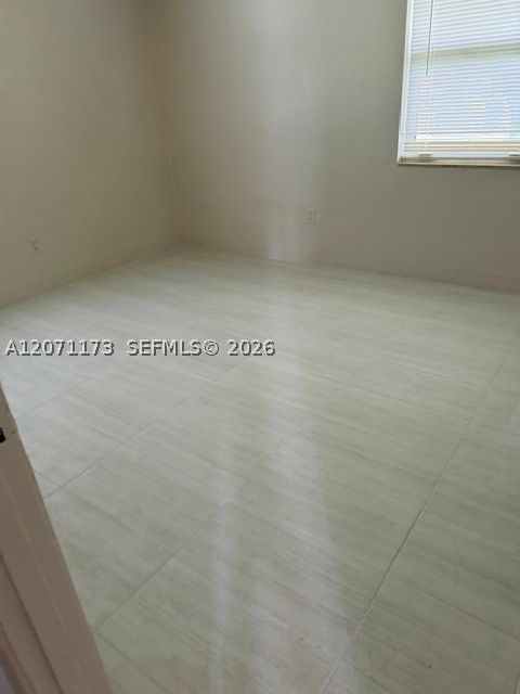 305 Nw 12th Ave 1 Property Photo 4