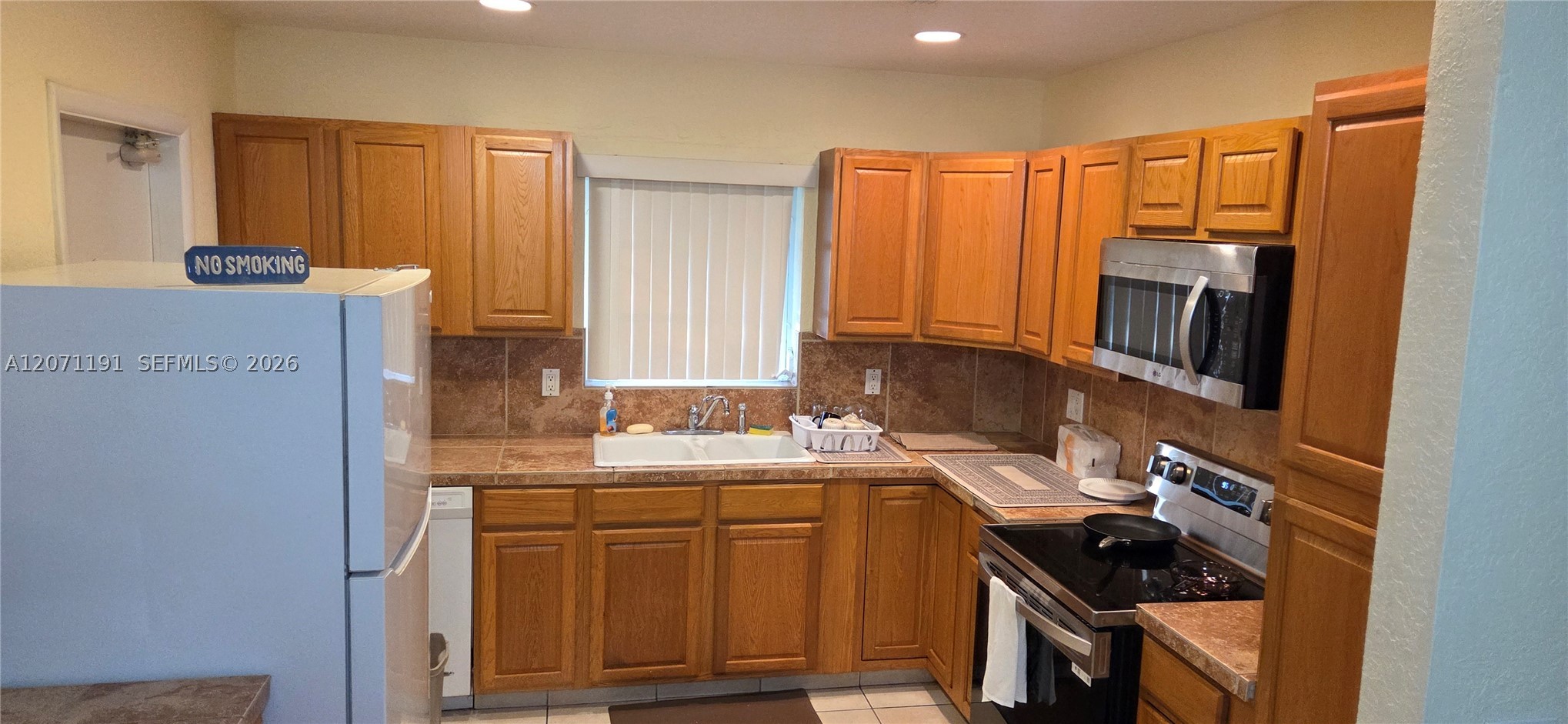2359 N Wallen Dr Property Photo 4