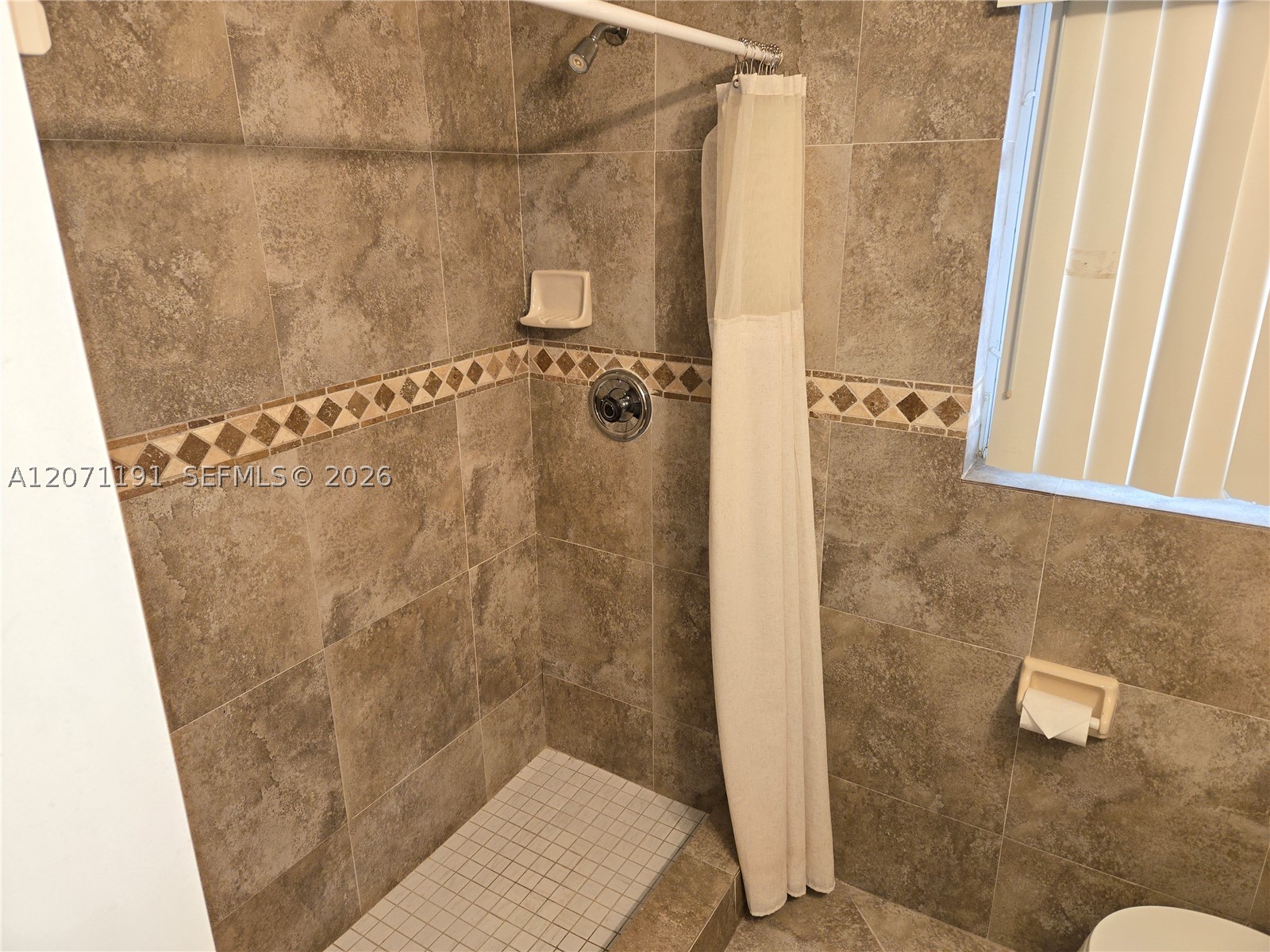 2359 N Wallen Dr Property Photo 26