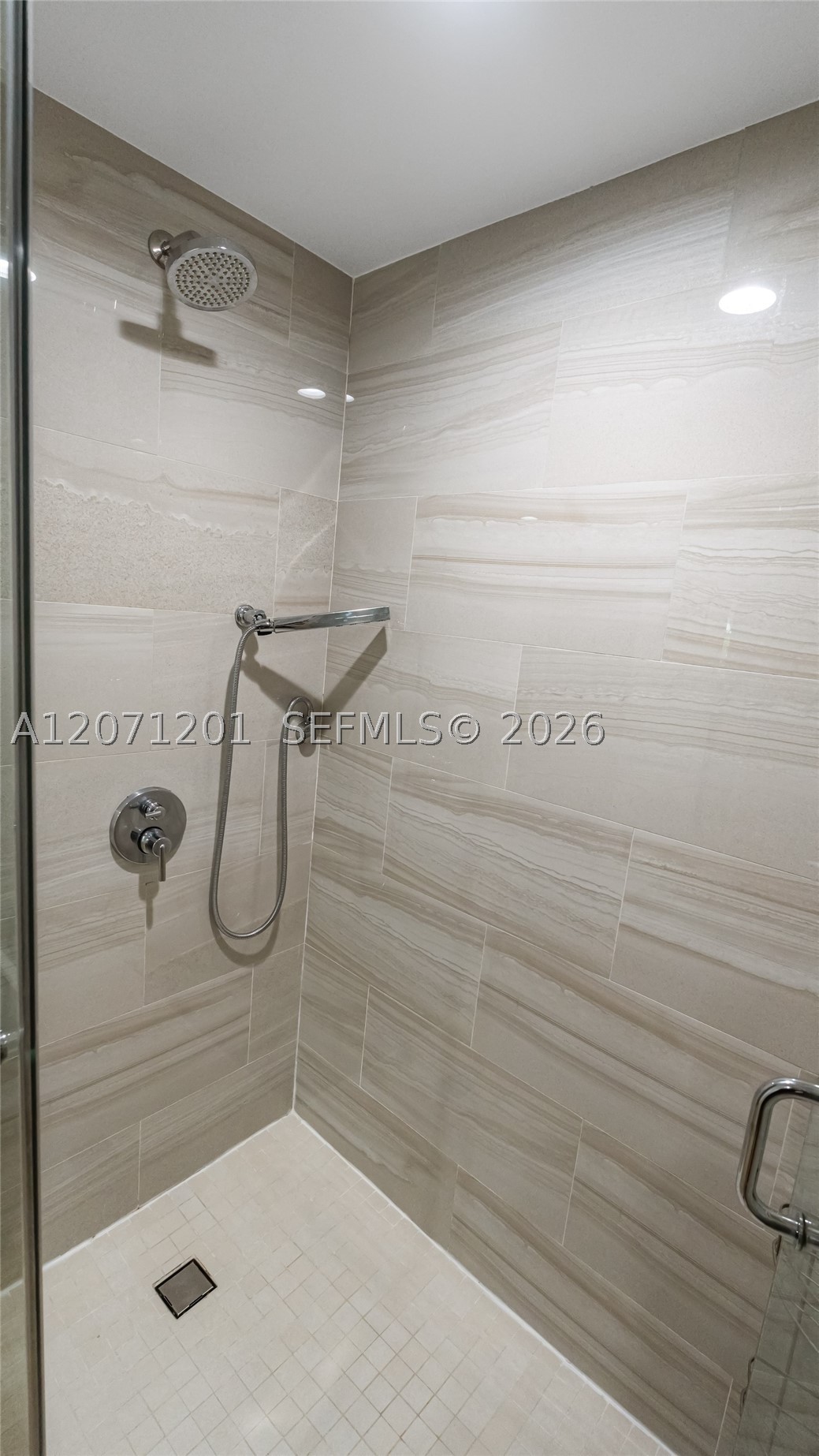 3245 Ne 184th St 13213 Property Photo 48