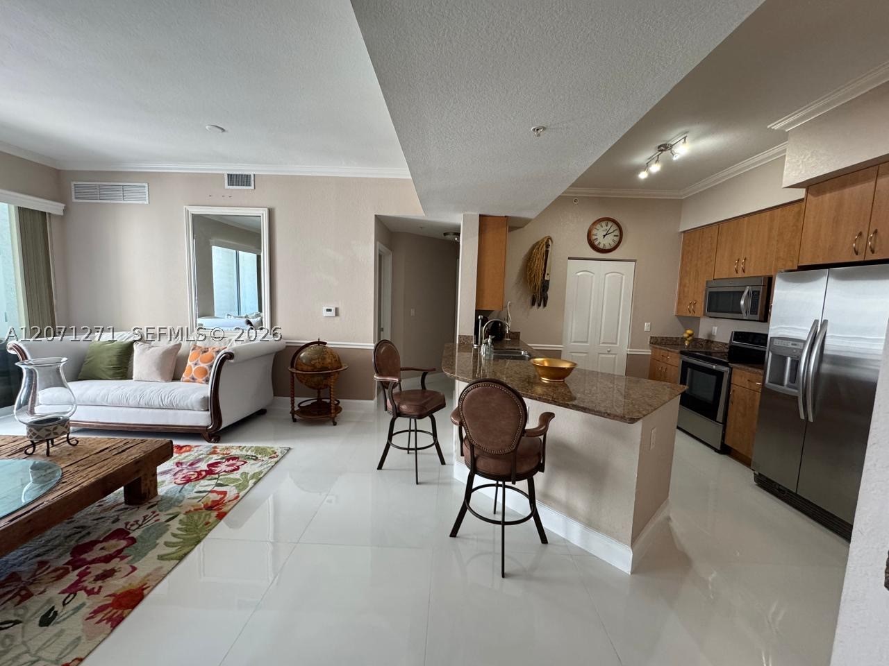 1830 Radius Dr 1105 Property Photo 4